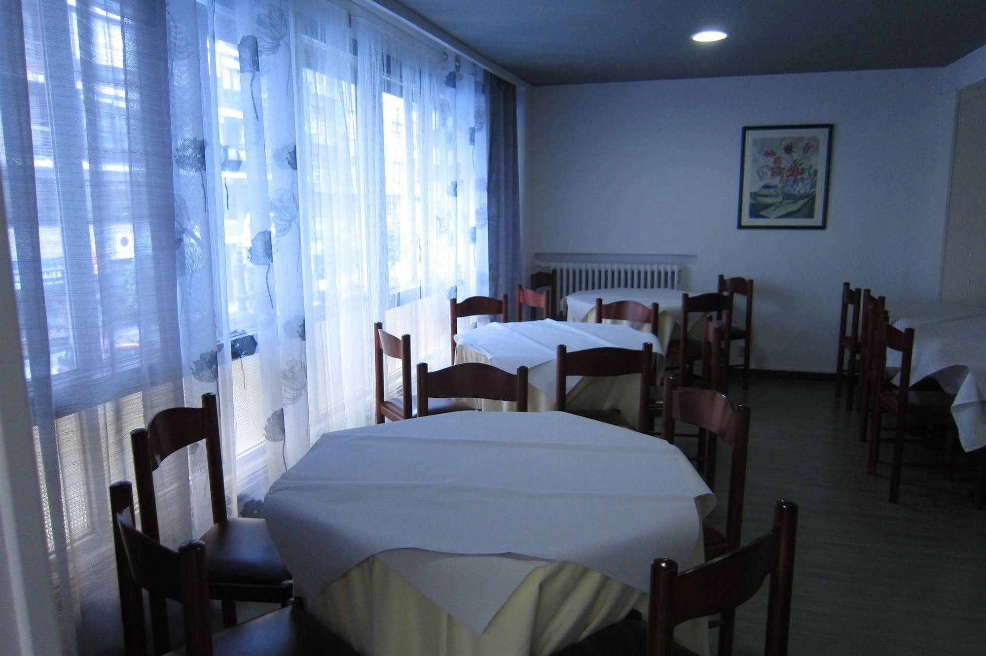 Hotel Acebos Azabache Gijon Exterior photo